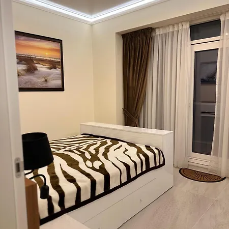 3 Hanul Piratilor Apartment
