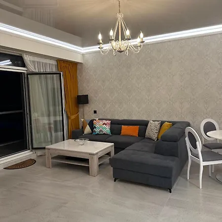 3 Hanul Piratilor Apartment *
